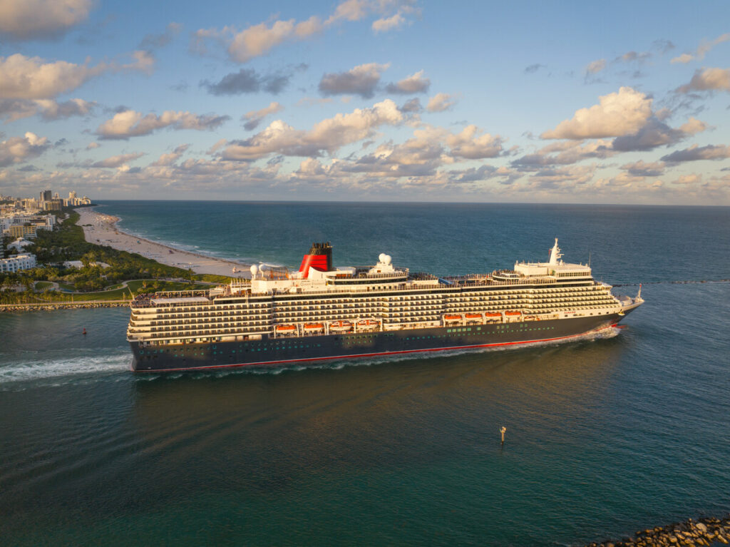Queen Elizabeth, sailing from Miami